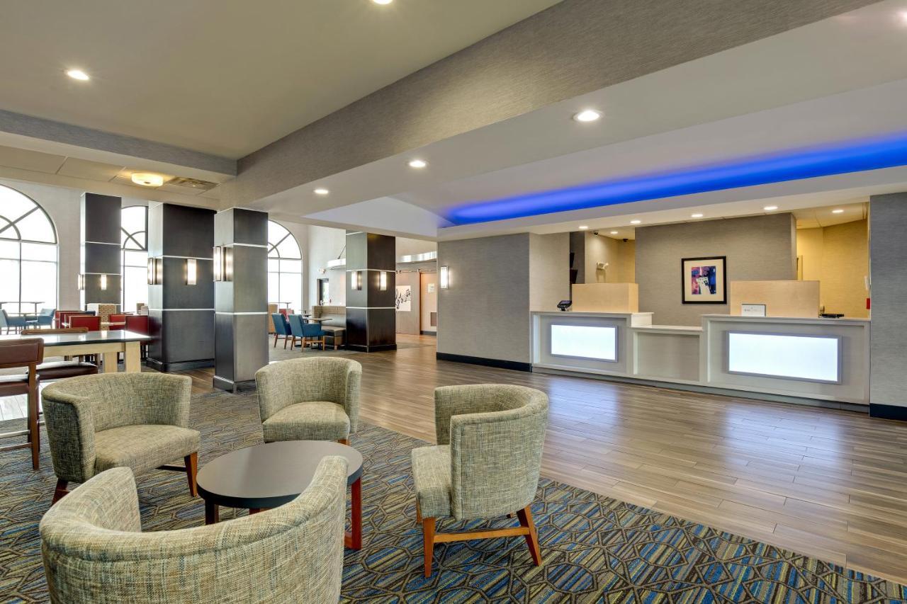 Holiday Inn Express Nashville-Opryland By Ihg Exterior foto